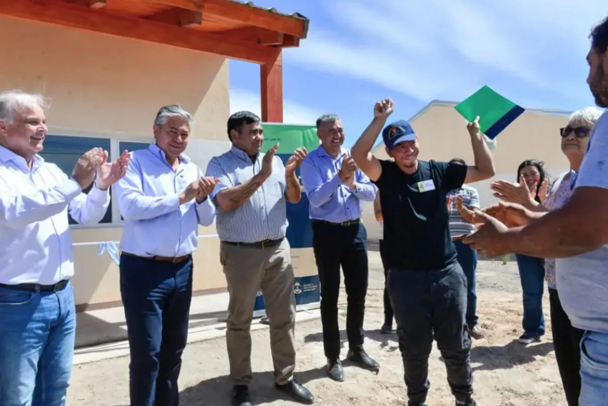 entrega de viviendas