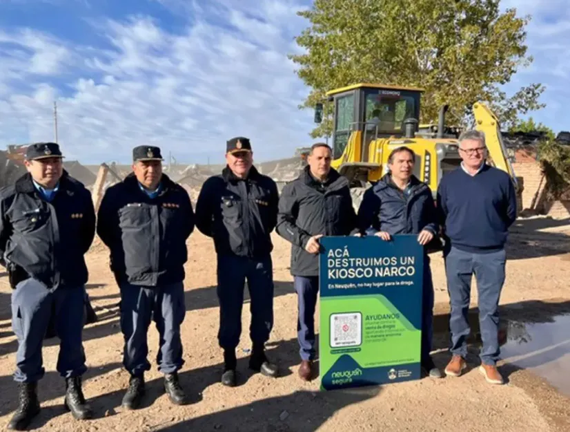 demolicion kiosco narco