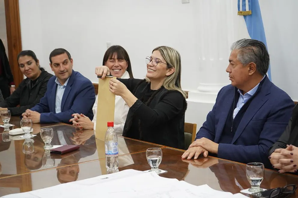 md - 2025-06-12T192335.658